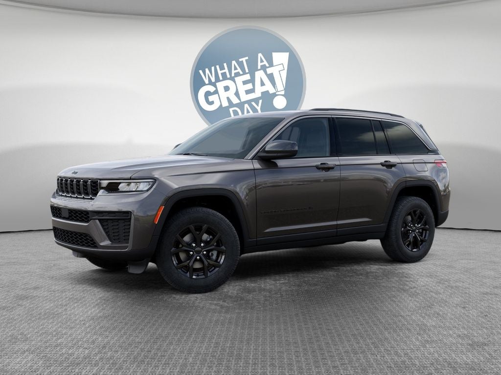 2026 Jeep Grand Cherokee Laredo