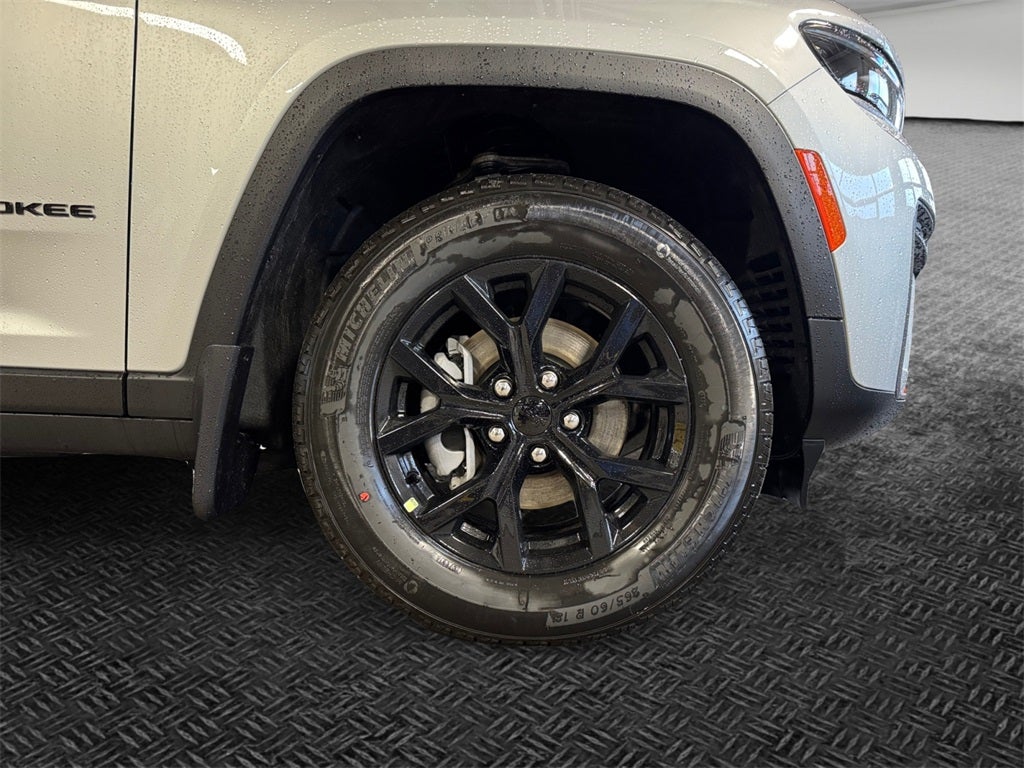 2026 Jeep Grand Cherokee Laredo