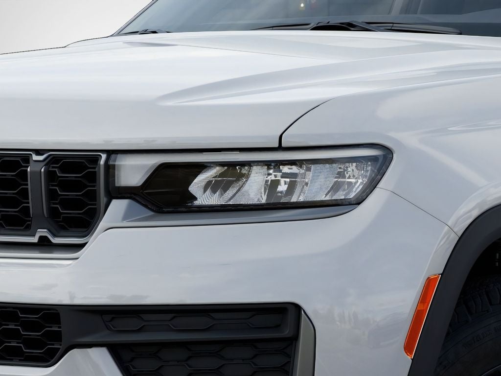 2026 Jeep Grand Cherokee Altitude