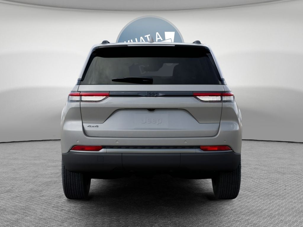 2026 Jeep Grand Cherokee Altitude