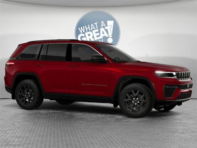 2026 Jeep Grand Cherokee Laredo