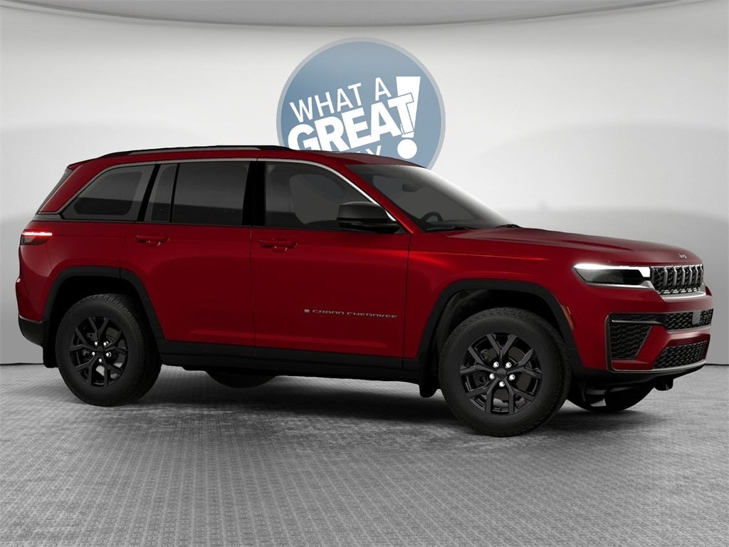 2026 Jeep Grand Cherokee Laredo