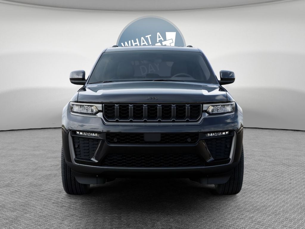 2026 Jeep Grand Cherokee Base