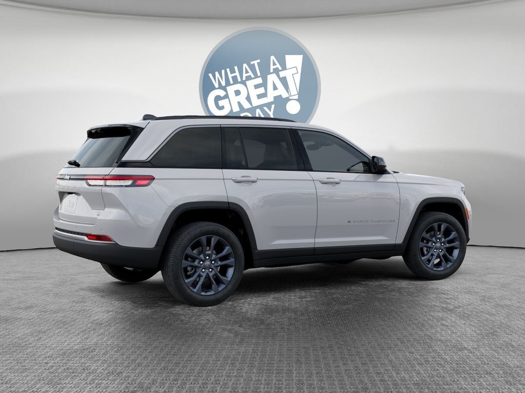 2026 Jeep Grand Cherokee Base