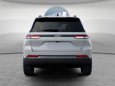 2026 Jeep Grand Cherokee Base