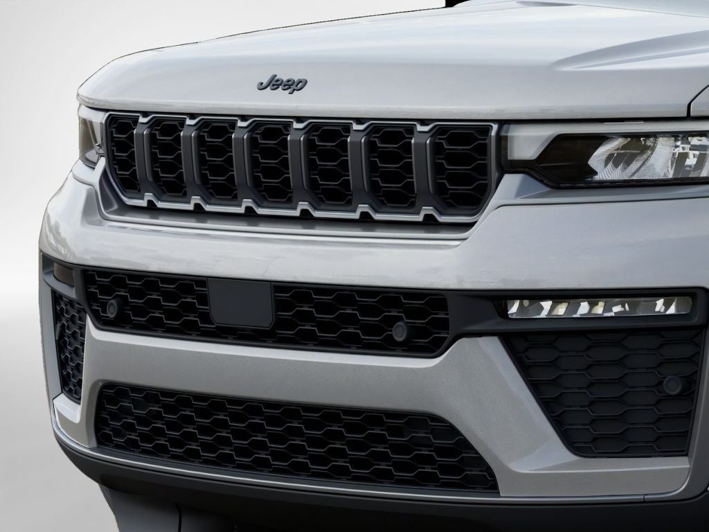2026 Jeep Grand Cherokee Base