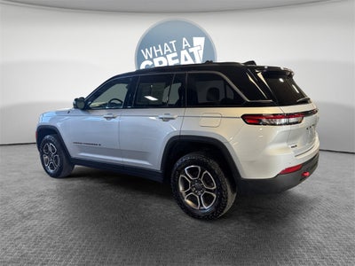 2022 Jeep Grand Cherokee Trailhawk