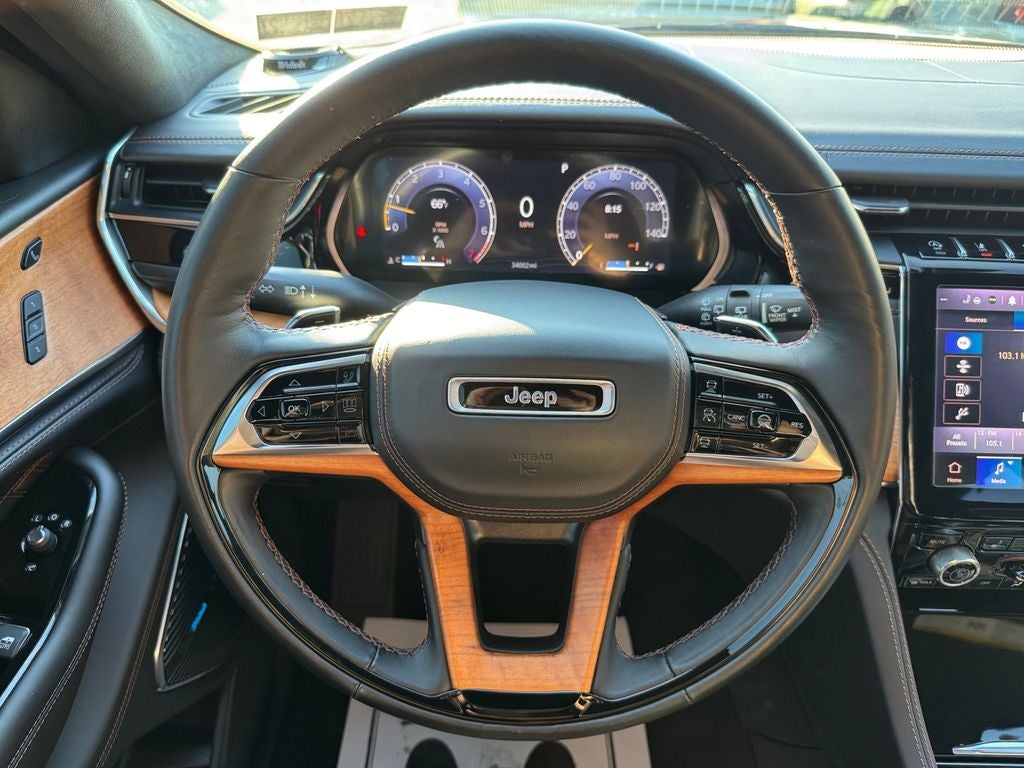 2023 Jeep Grand Cherokee Summit Reserve