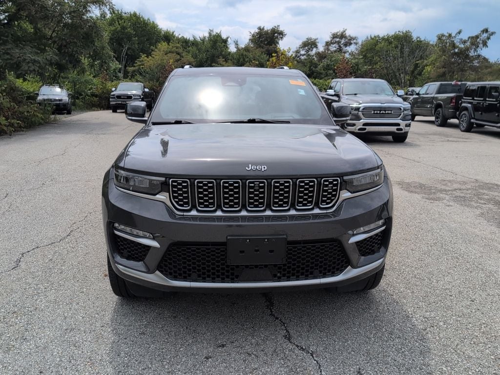 2023 Jeep Grand Cherokee Summit Reserve