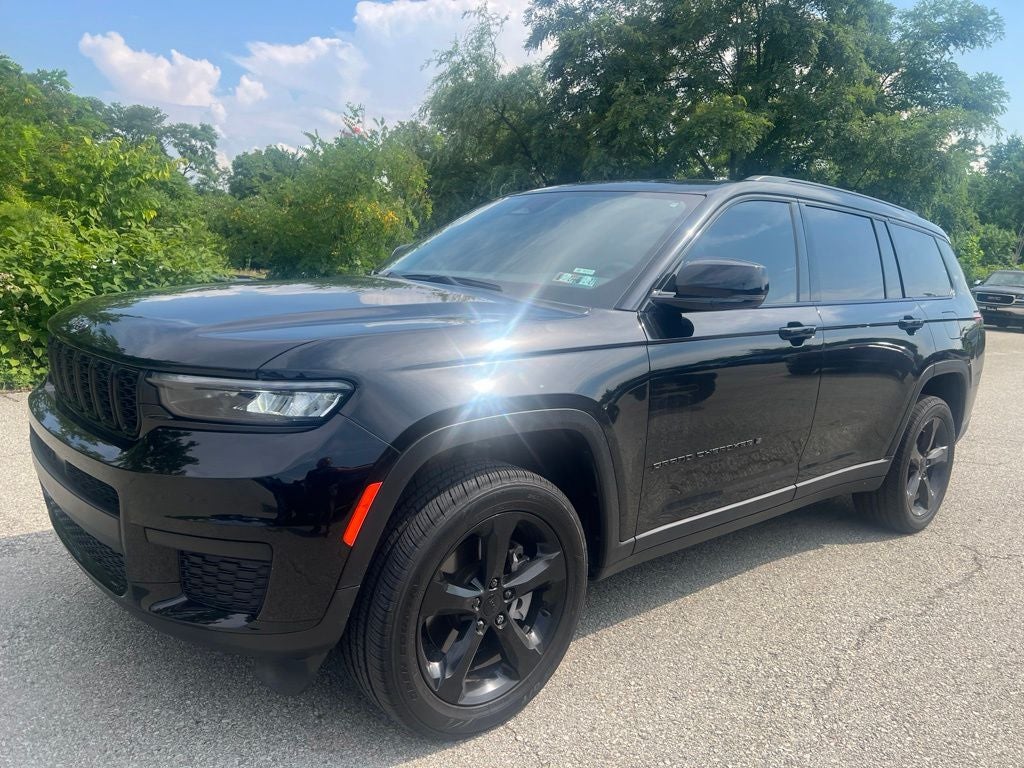 2023 Jeep Grand Cherokee L Altitude