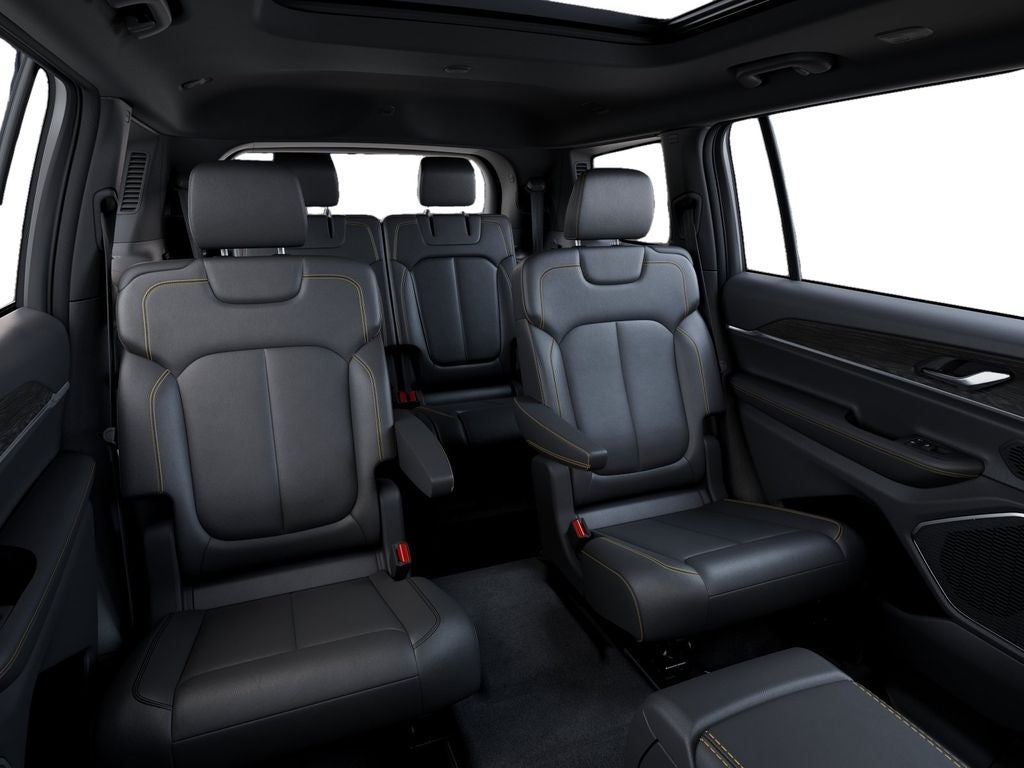 2026 Jeep Grand Cherokee Base