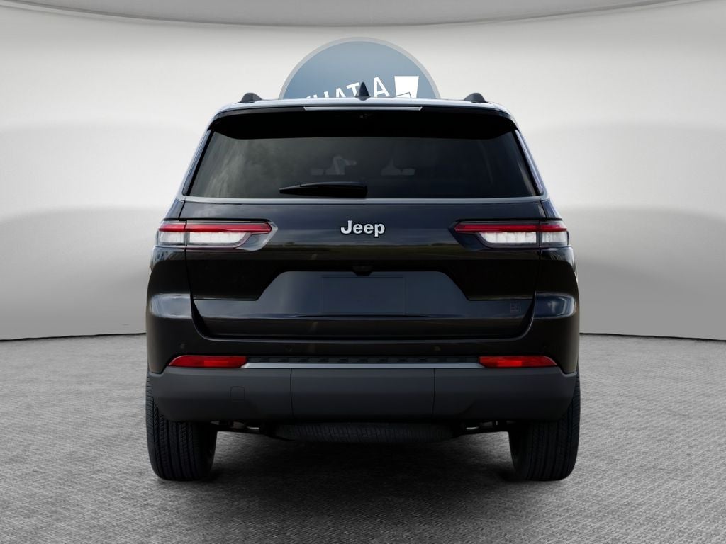 2026 Jeep Grand Cherokee Base