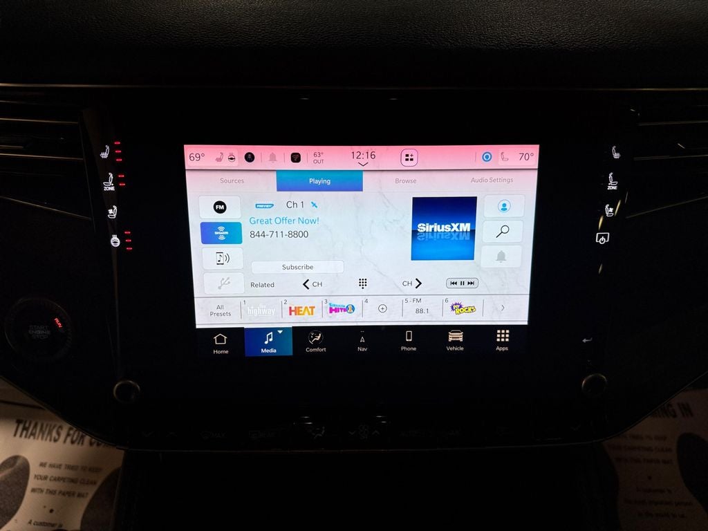 2024 Jeep Wagoneer Base