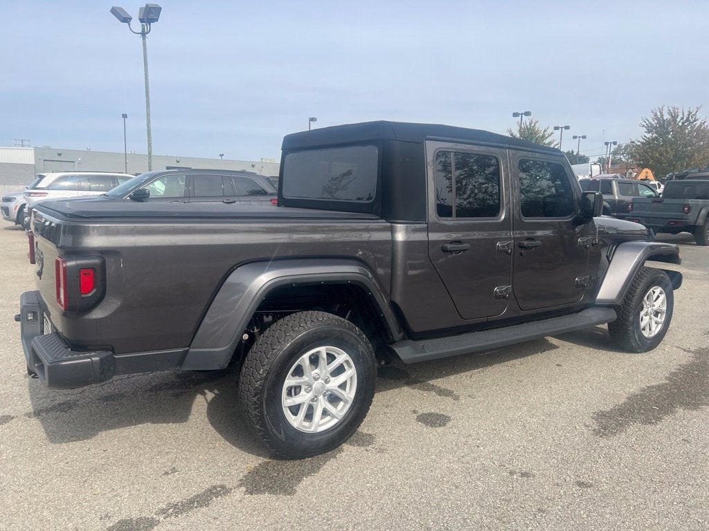 2023 Jeep Gladiator Sport S