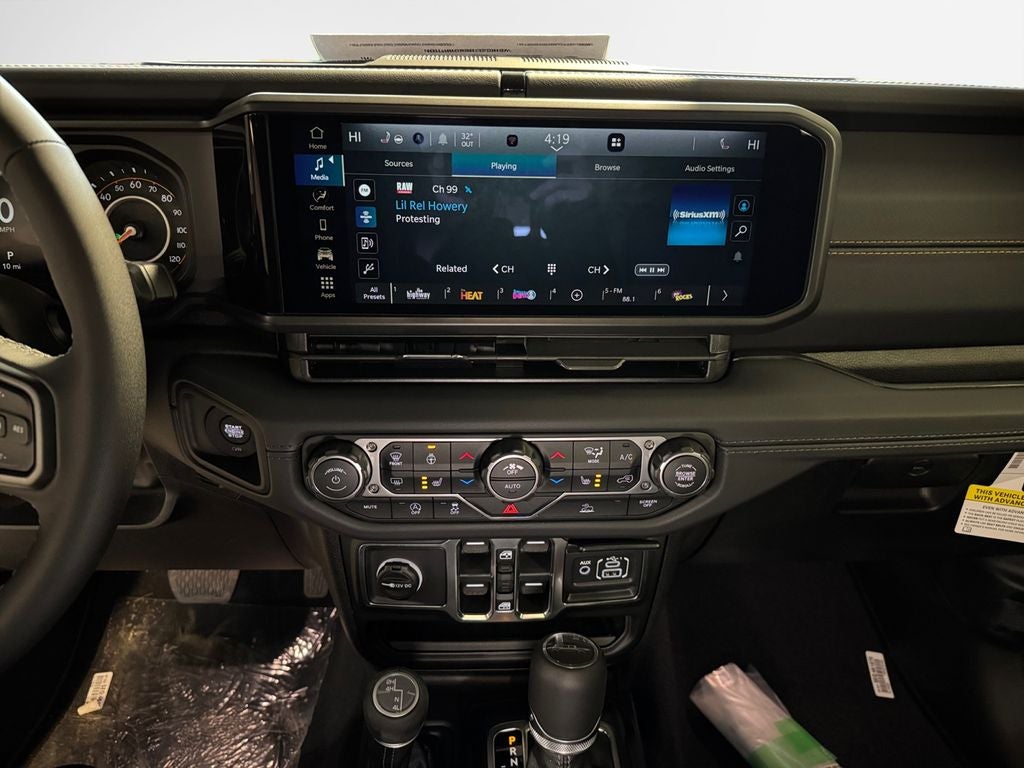 2026 Jeep Gladiator Sahara