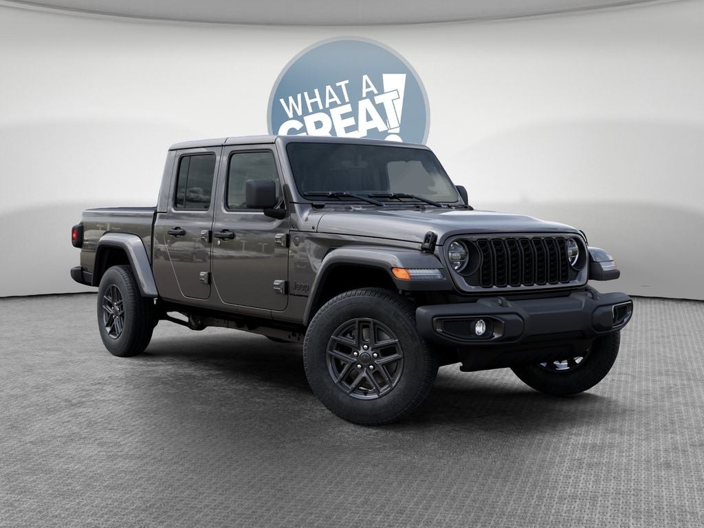 2026 Jeep Gladiator Sport S Auto's photo