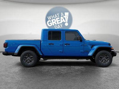 2026 Jeep Gladiator Sport S