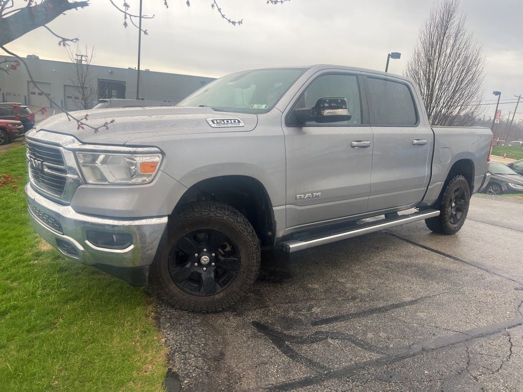 2021 RAM 1500 Big Horn/Lone Star 4x4 Crew Cab 5'7's photo