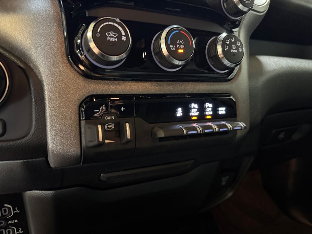 2025 RAM 1500 Warlock