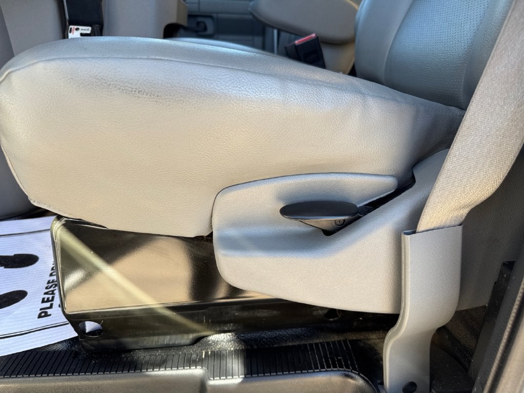 2024 Ford E-450SD Base