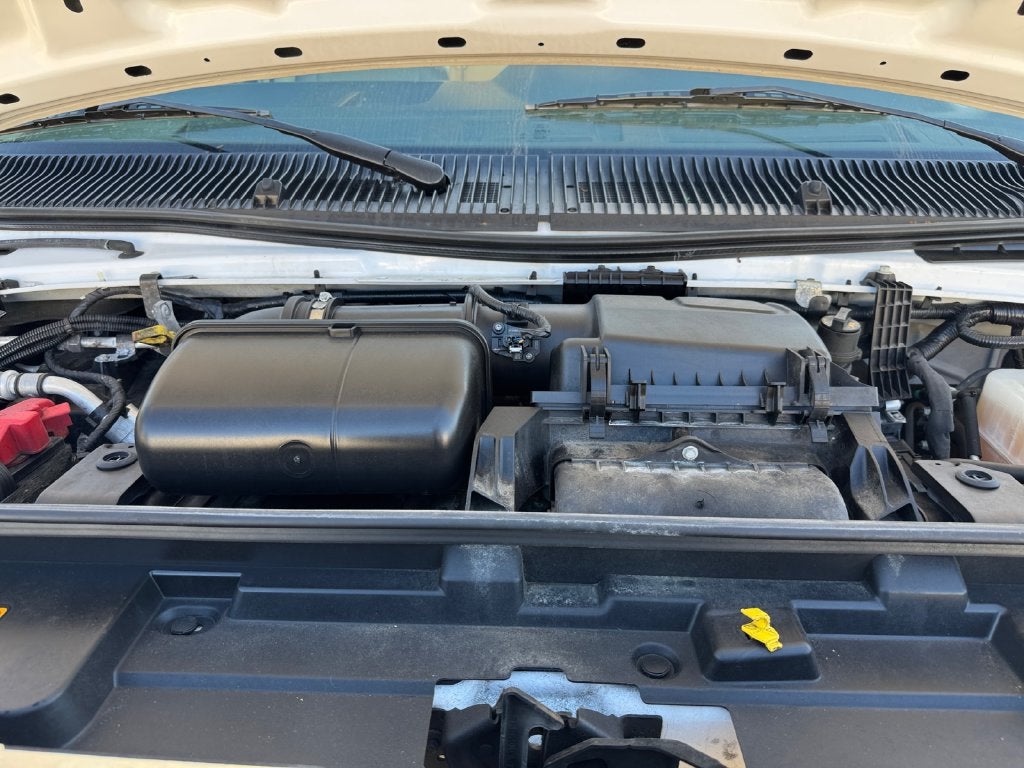 2024 Ford E-450SD Base