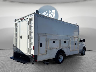 2024 Ford E-450SD Base