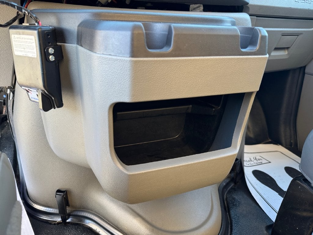 2024 Ford E-450SD Base