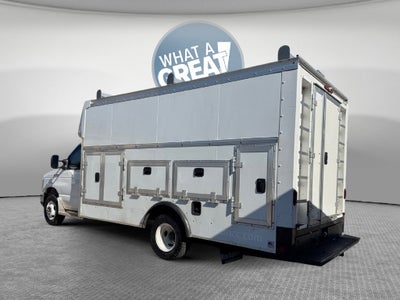 2024 Ford E-450SD Base