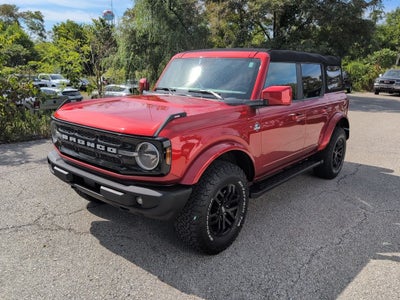 2023 Ford Bronco Outer Banks