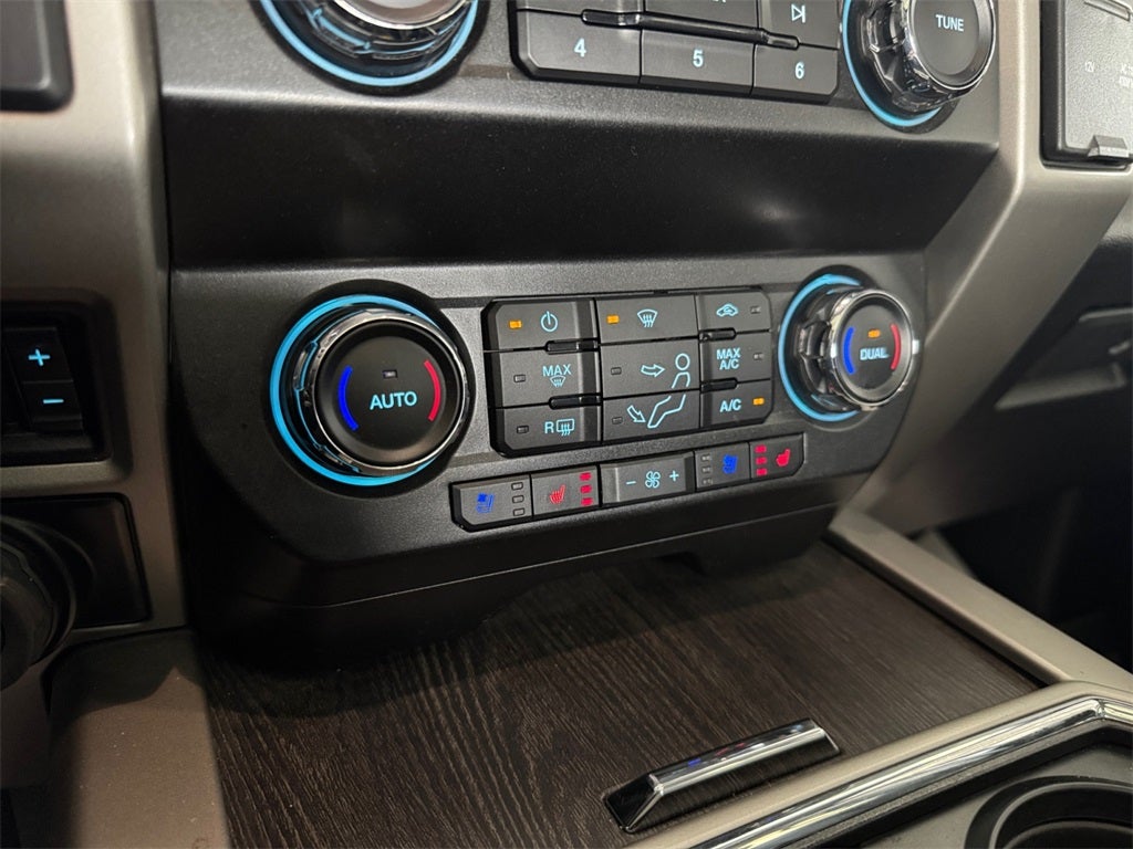 2021 Ford F-350SD Lariat