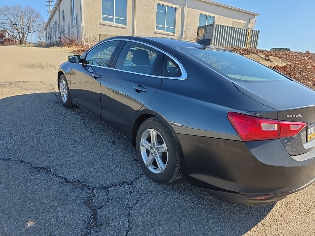 2019 Chevrolet Malibu LS 1LS