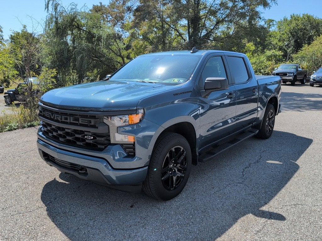 2024 Chevrolet Silverado 1500 Custom