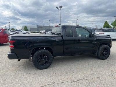 2022 Nissan Frontier S