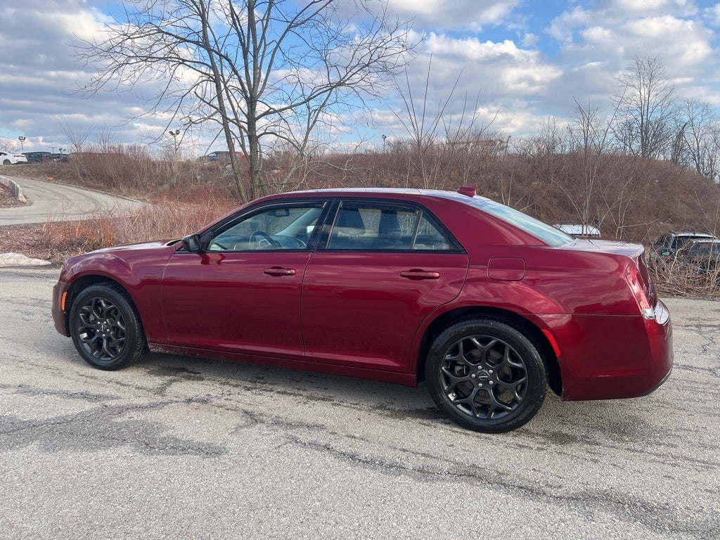 2022 Chrysler 300 Touring