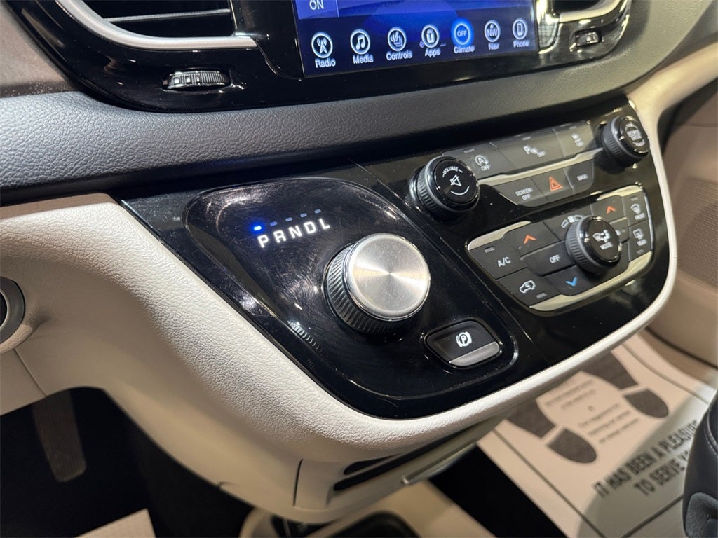 2017 Chrysler Pacifica Touring L