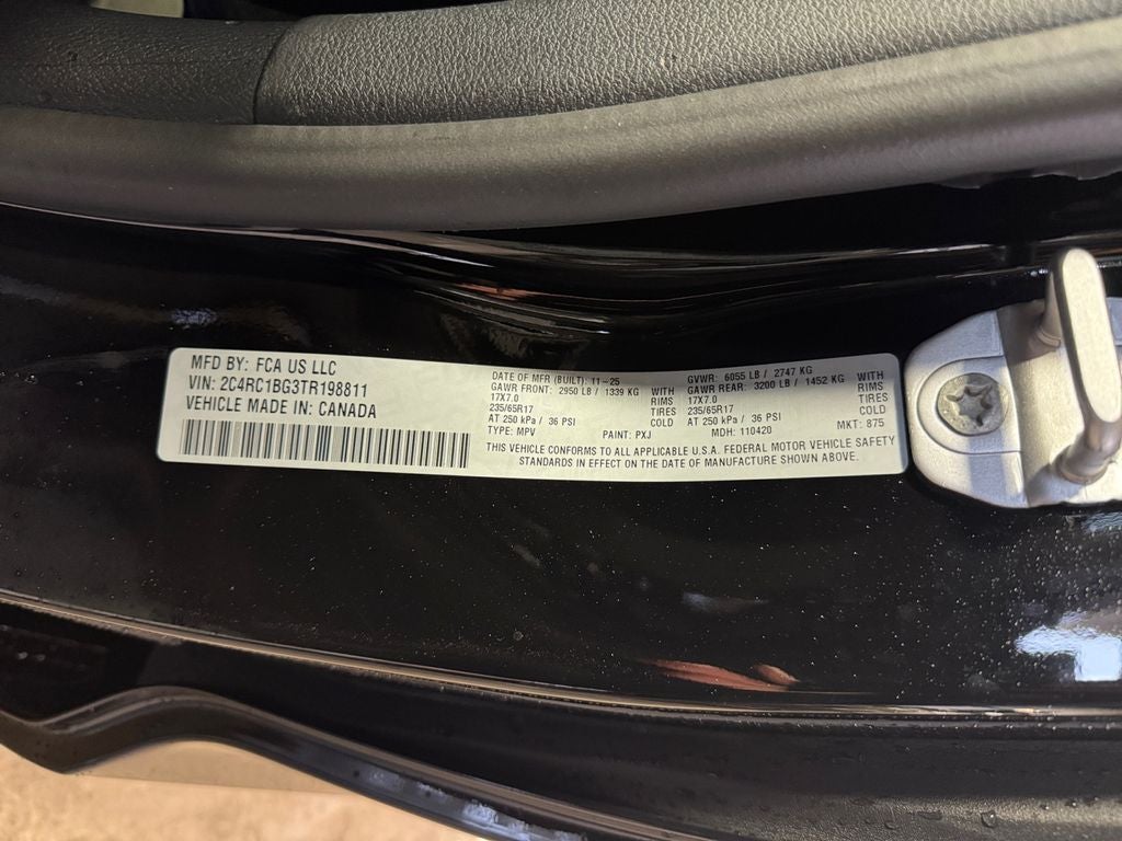 2026 Chrysler Pacifica Select