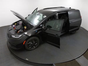 2024 Chrysler Pacifica Plug-In Hybrid PREMIUM S APPEARANCE