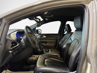 2022 Chrysler Pacifica Touring L S AWD