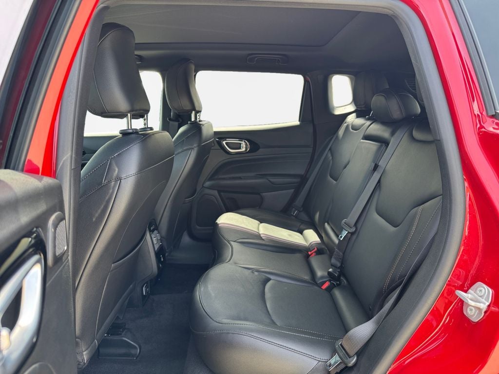 2023 Jeep Compass (Red) Edition