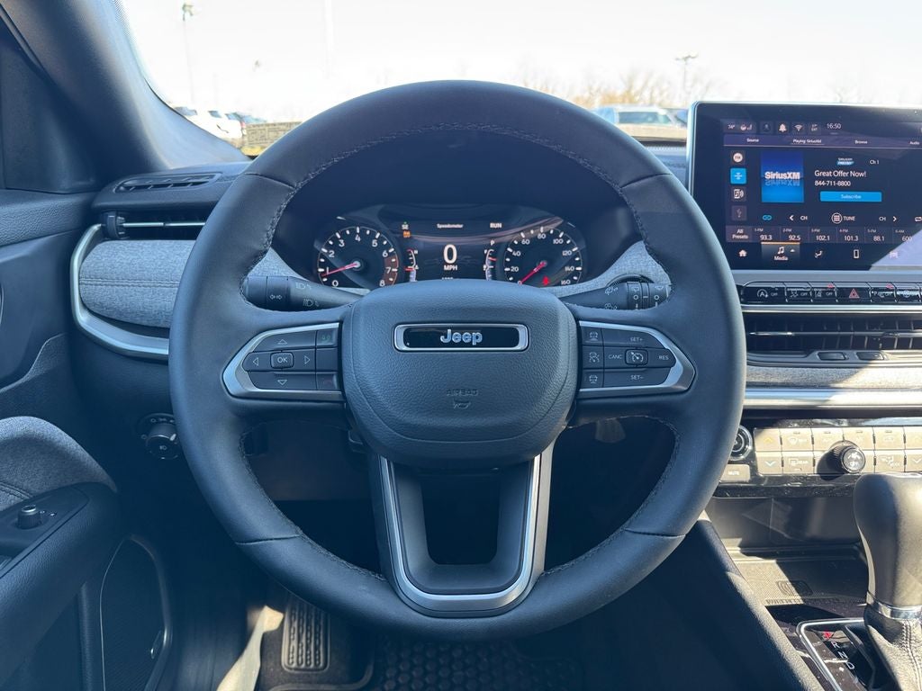 2024 Jeep Compass Latitude Lux