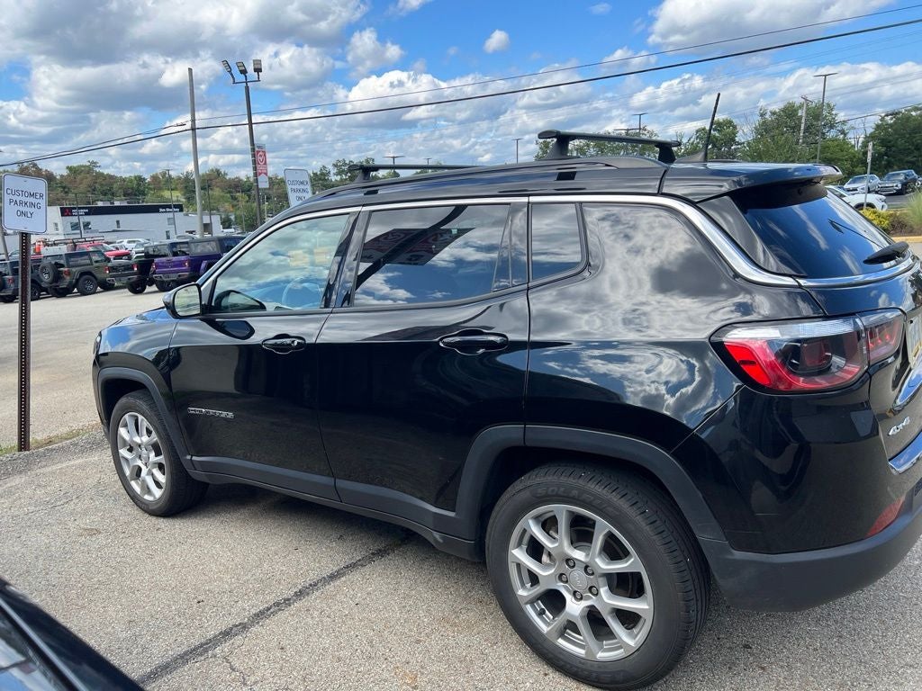 2023 Jeep Compass Latitude Lux
