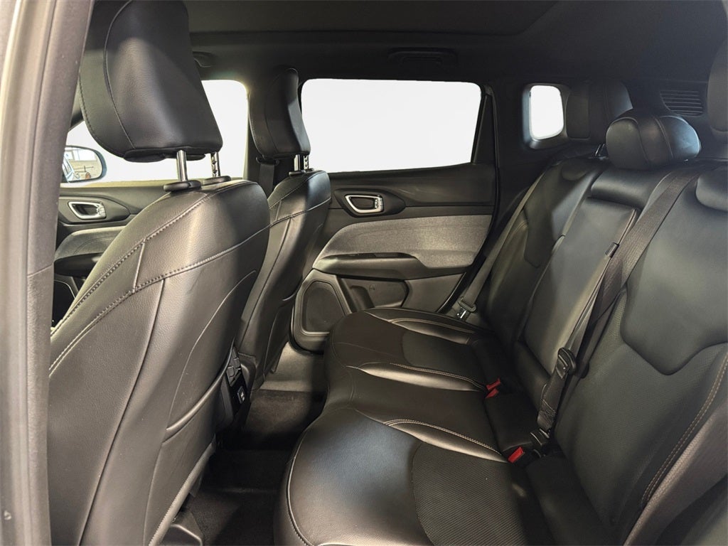 2023 Jeep Compass Latitude Lux