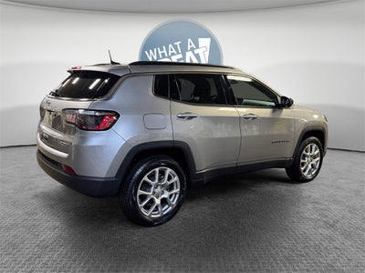 2023 Jeep Compass Latitude Lux