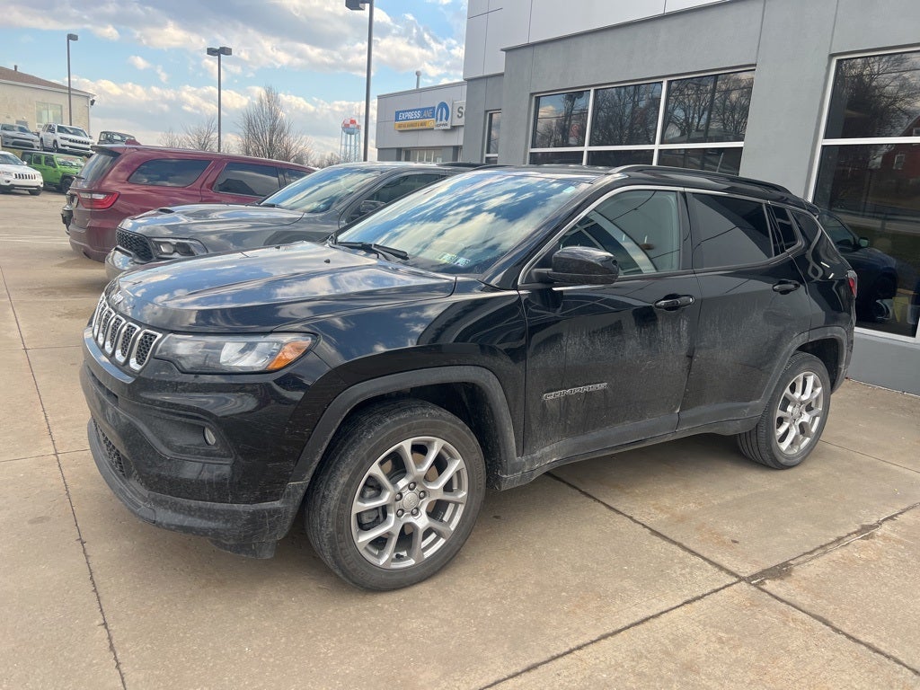 2023 Jeep Compass Latitude Lux
