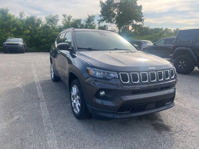 2024 Jeep Compass Latitude Lux