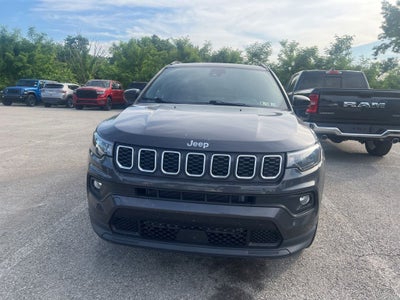 2024 Jeep Compass Latitude Lux