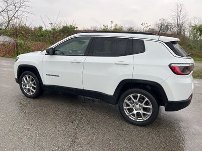 2024 Jeep Compass Latitude Lux