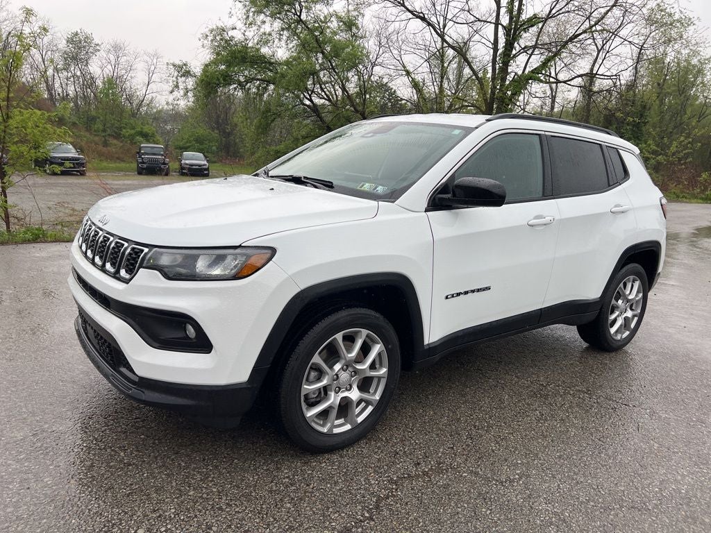 2024 Jeep Compass Latitude Lux