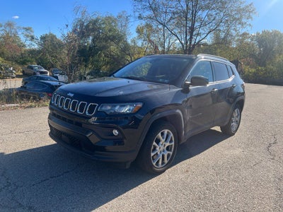 2023 Jeep Compass Latitude Lux
