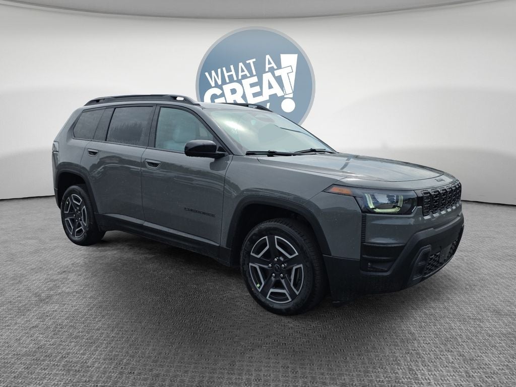 2026 Jeep Cherokee Laredo